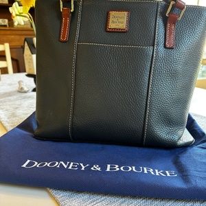 Dooney and Bourke Lexington gray bag